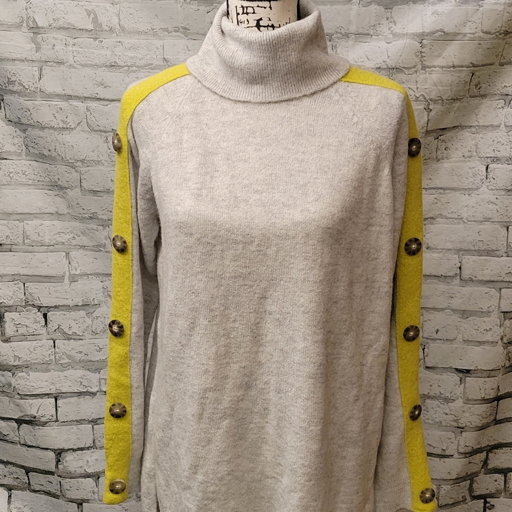 Women's Turtleneck sweater